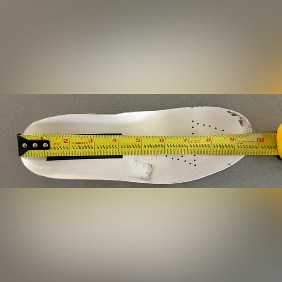 Like New- Golden Goose Super Star Sabot in Leopard Print Pony Skin w/ Black Star - Picture 13 of 13